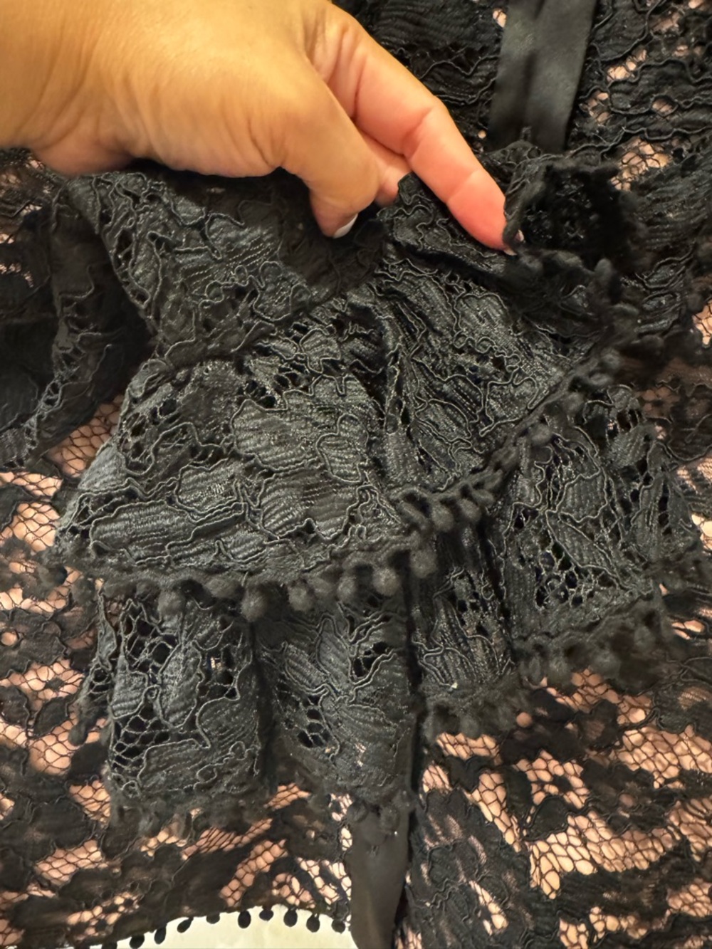 Alexis Inna Black Lace Button-Front Ruffle Cuff Women's Top Sz M - Picture 7 of 9